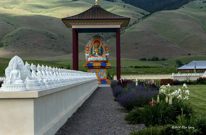 Garden of One Thousand Buddahs