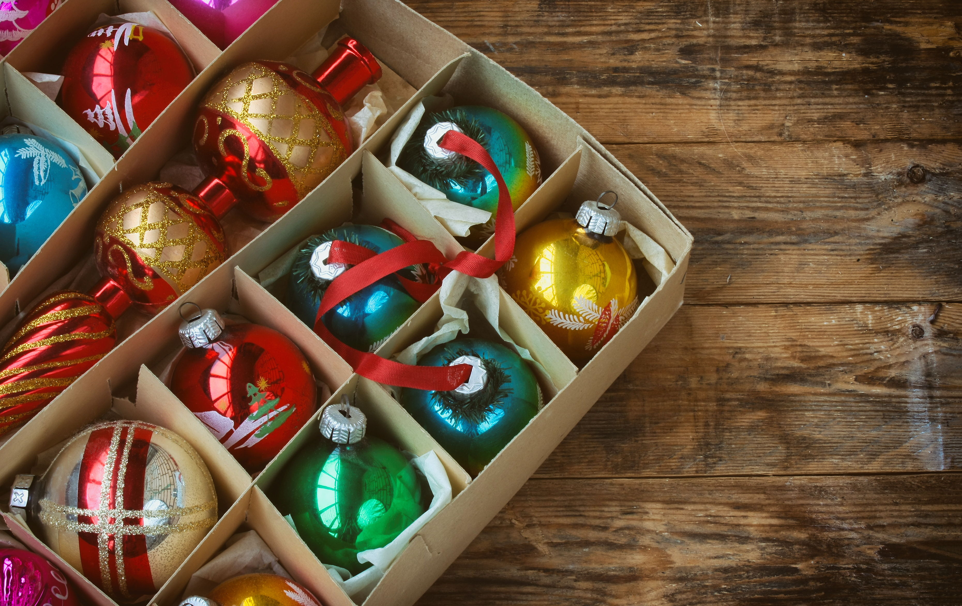 Clever Ways to Get Organized and Store Your Holiday Decor